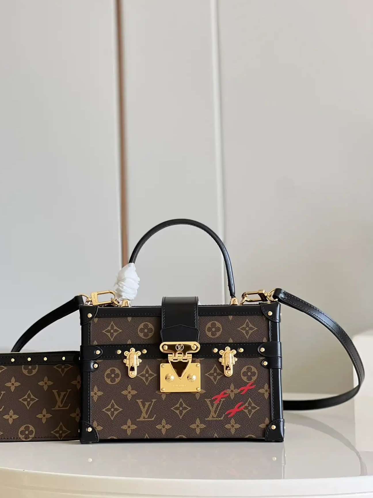 VUITTON MALLE V PETITE LOUIS 0529